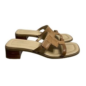 DANELLE LEATHER SANDALS